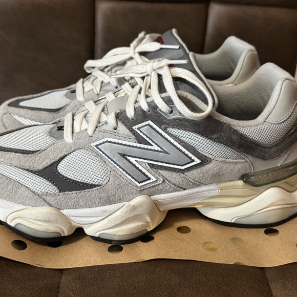 New Balance Gray and White Sneakers - Picture 2 of 5
